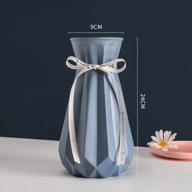 Frosted Glass Vase With Dried Flowers Indoor Table Setting