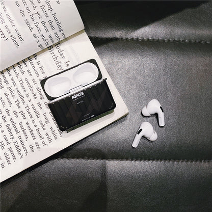 Compatible with Apple, Lightning luggage earphone case