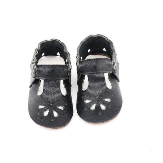 Cowhide baby shoes