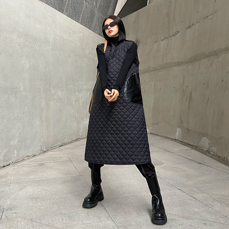 Sleeveless plus size long dress with temperament