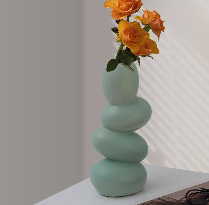 Elegant Egg Shaped Matte Ceramic Decorative Table Art Vase