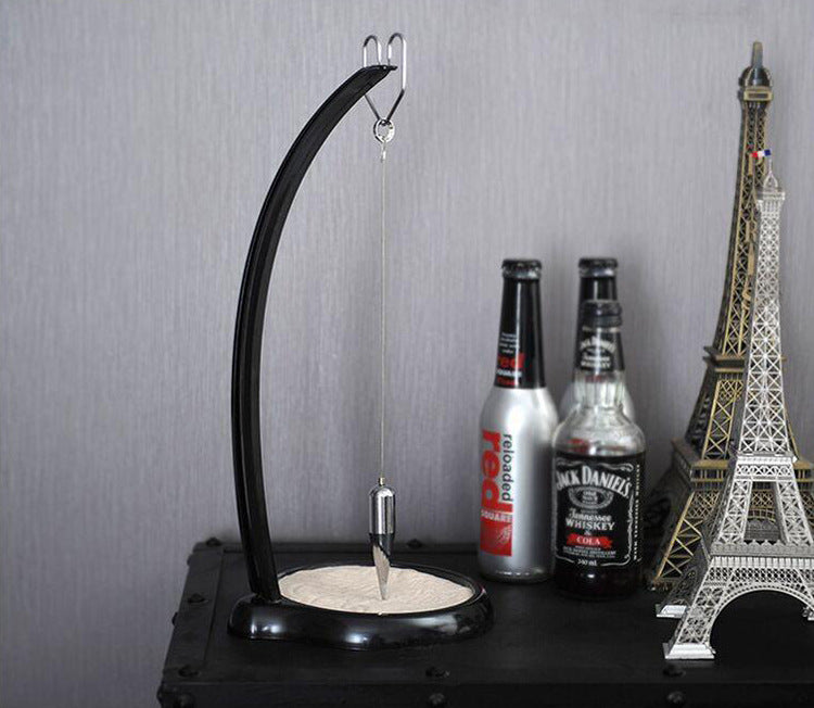 Gravity sand swing sand table