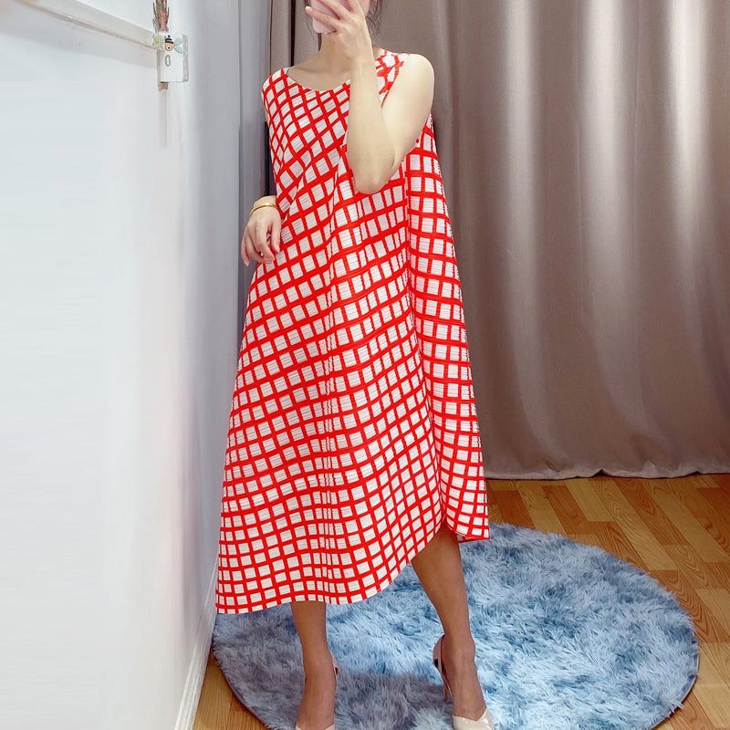 Loose irregular skirt plus size dress