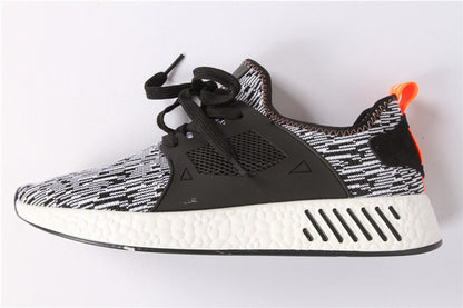 Flying weaving running shoes