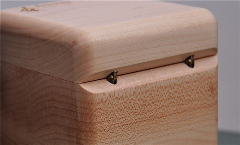 Chinese Valentine's Day gift male wooden music box