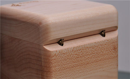 Chinese Valentine's Day gift male wooden music box