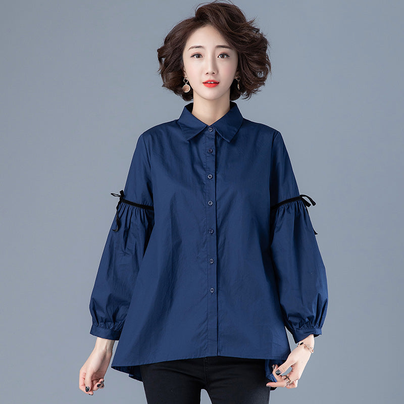 Loose white long-sleeved plus size shirt