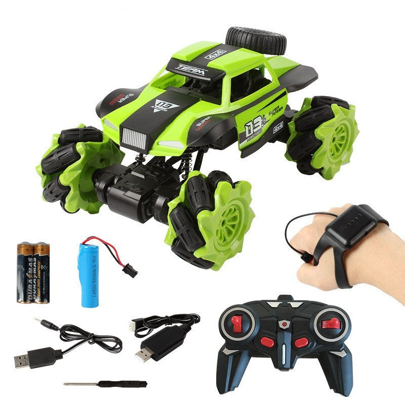 Toy off-road vehicle climbing car