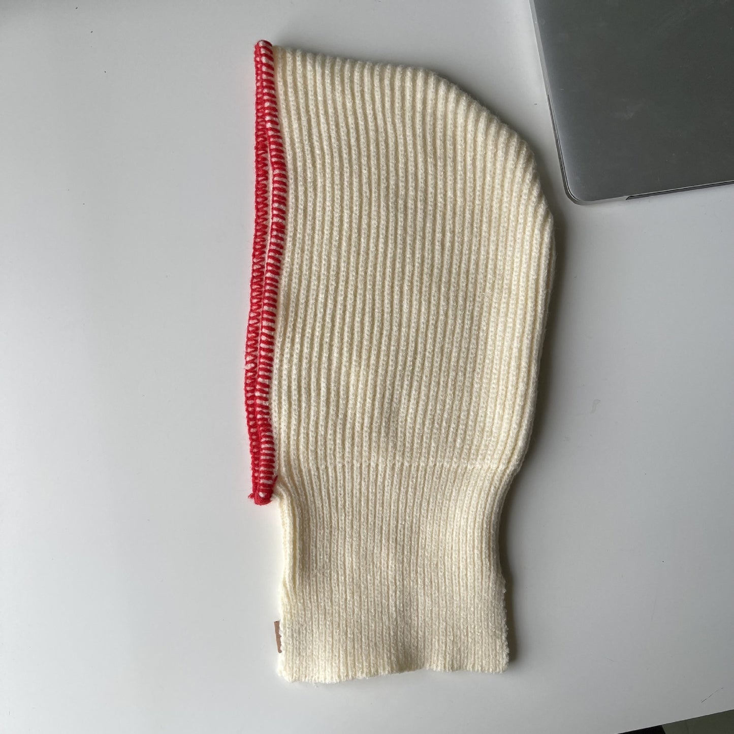 Special-interest Design Autumn And Winter Warm Cool Contrast Color Edge Sealing One-piece Scarf Knitted Woolen Cap