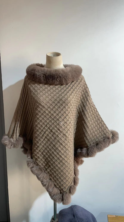 New Luxury Rabbit Fur Collar Shawl Cape for women Elegant Autumn Winter Fashion