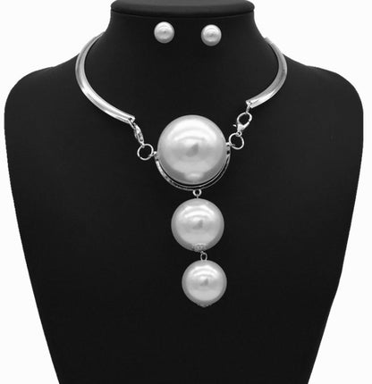 Big Pearl Pendant Necklace Exaggerated Jewelry