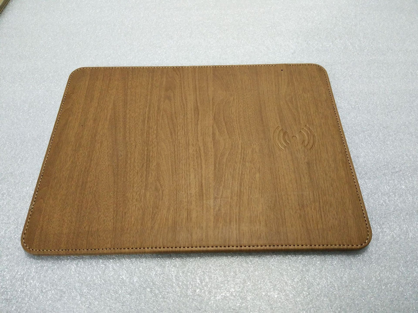 Compatible with Apple , Wireless charging mobile phone universal wood grain mouse pad