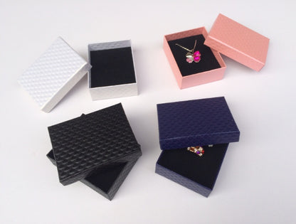 Spot wholesale multicolor ring box jewelry box pendant necklace set box jewelry box earrings small paper box