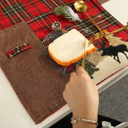 Elk tree table mat