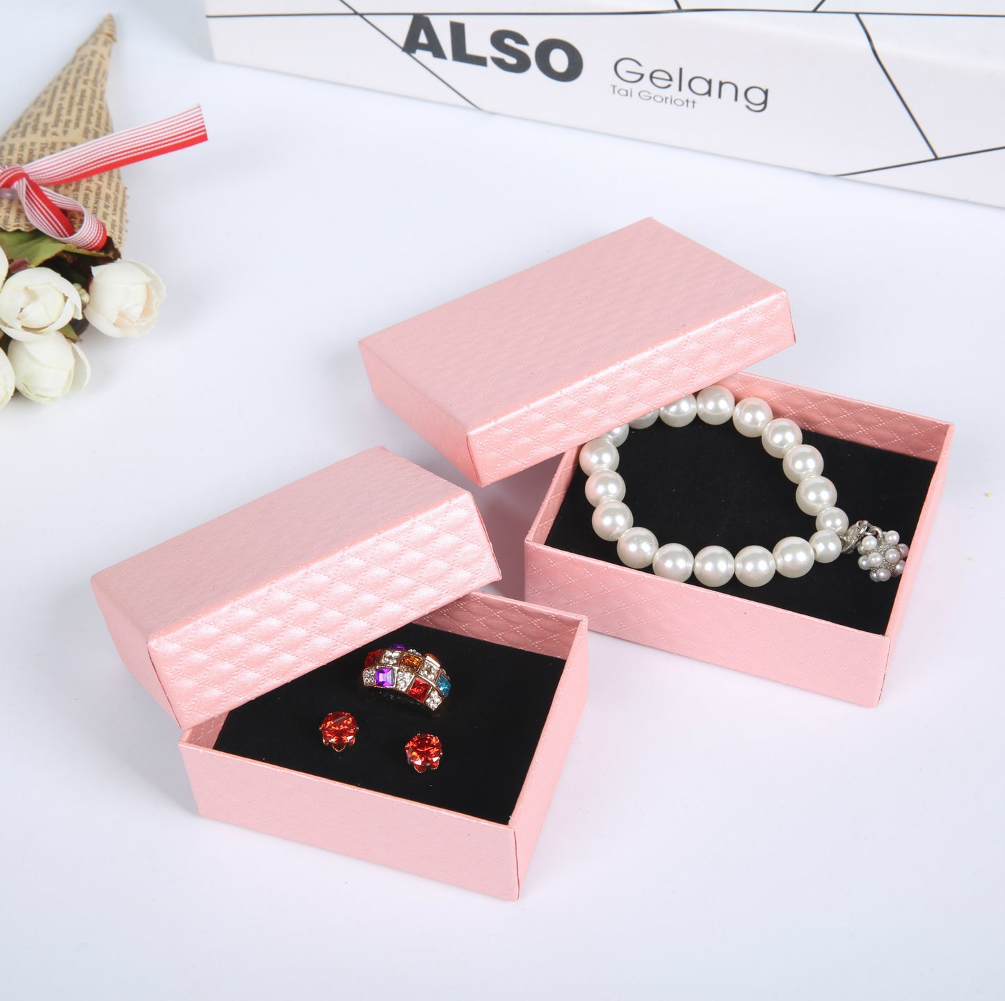 Spot wholesale multicolor ring box jewelry box pendant necklace set box jewelry box earrings small paper box