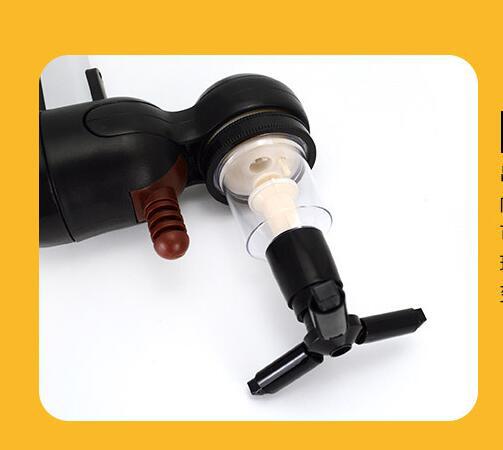 Clip-on single-head wine pourer
