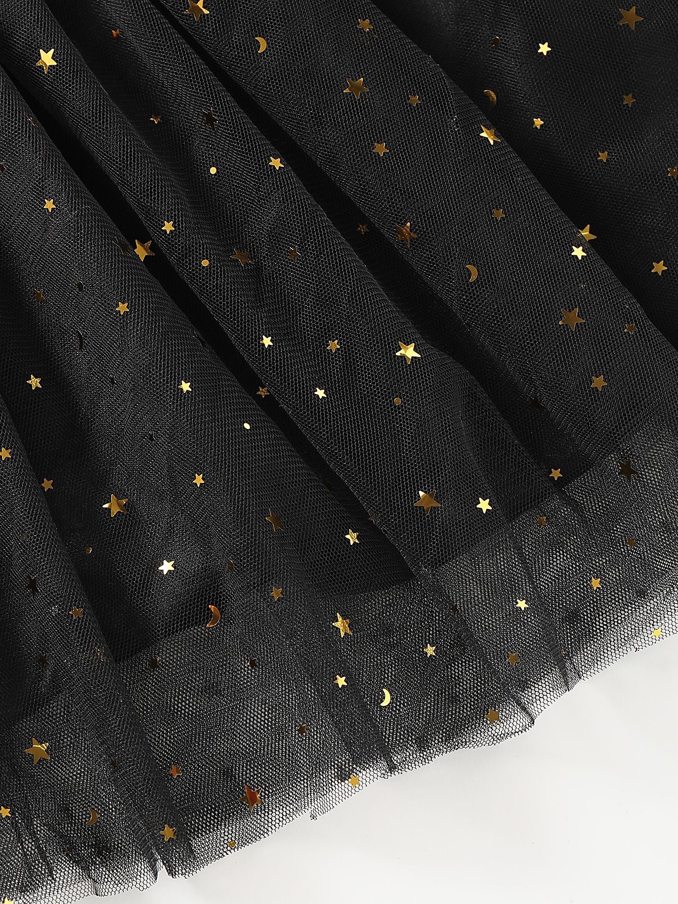 Long sleeve solid color pleated skirt