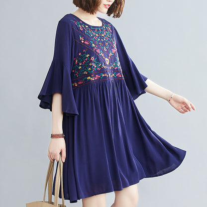 Plus size dress retro flared sleeve skirt