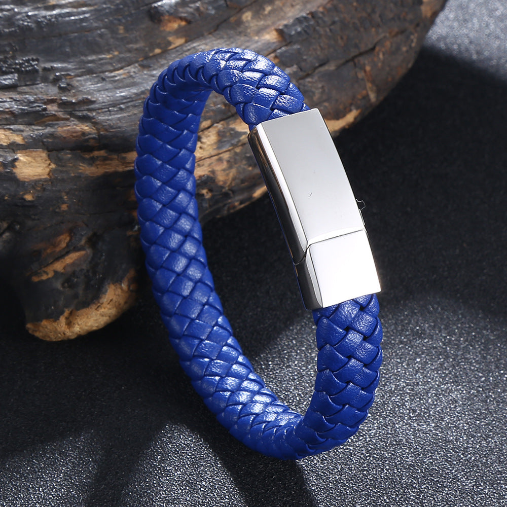 Men's And Women's Simple Casual Engraved Leather Bracelet