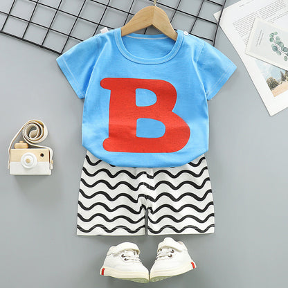 Short sleeved shorts suit