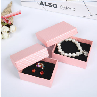 Spot wholesale multicolor ring box jewelry box pendant necklace set box jewelry box earrings small paper box