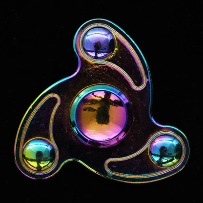 Electroplating colorful fingertip spinning top