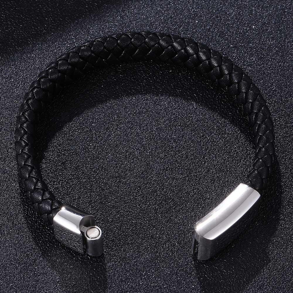 Men's And Women's Simple Casual Engraved Leather Bracelet