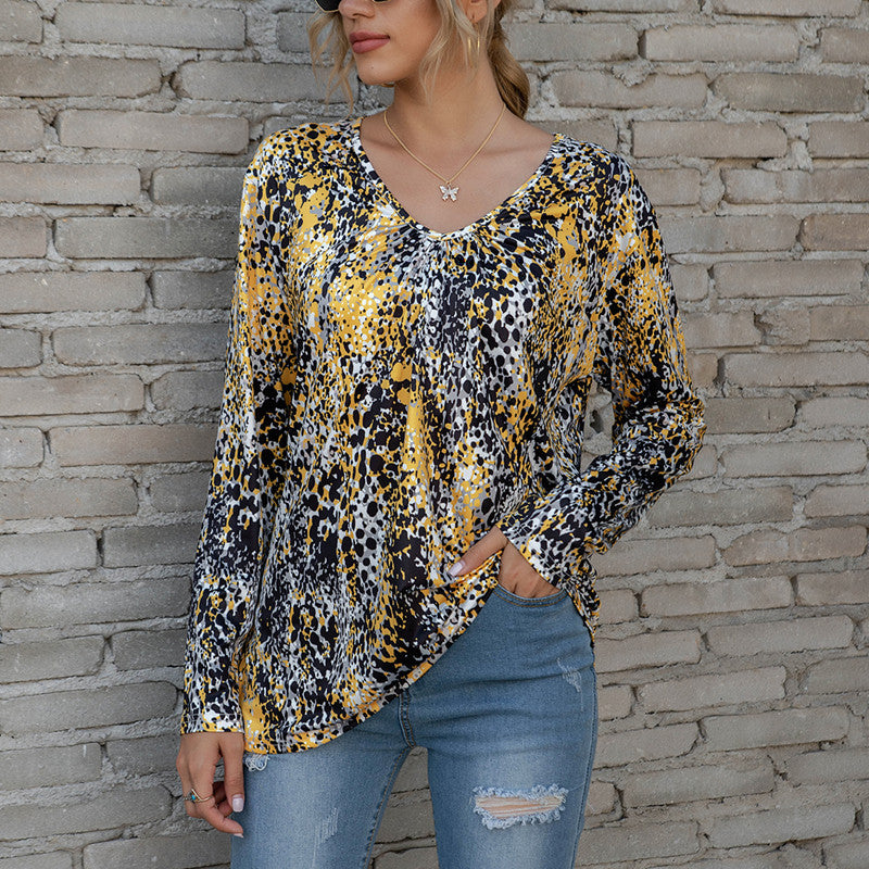 Ladies V-Neck Pleated Print Long-Sleeved Plus Size T-Shirt Top