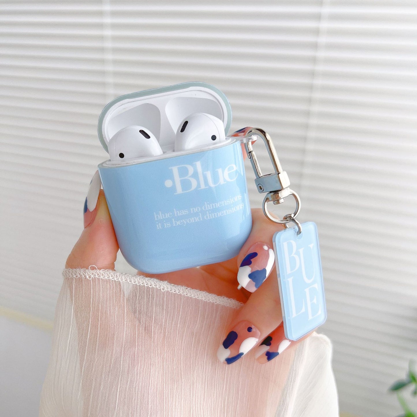 Color-coded Bluetooth Headphone Case