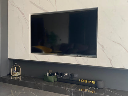 Luminous Electronic Clock With Perpetual Calendar