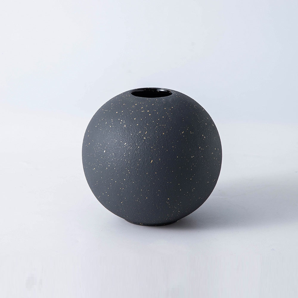 Simple Black And White Round Ceramic Vase Light Luxury Decoration