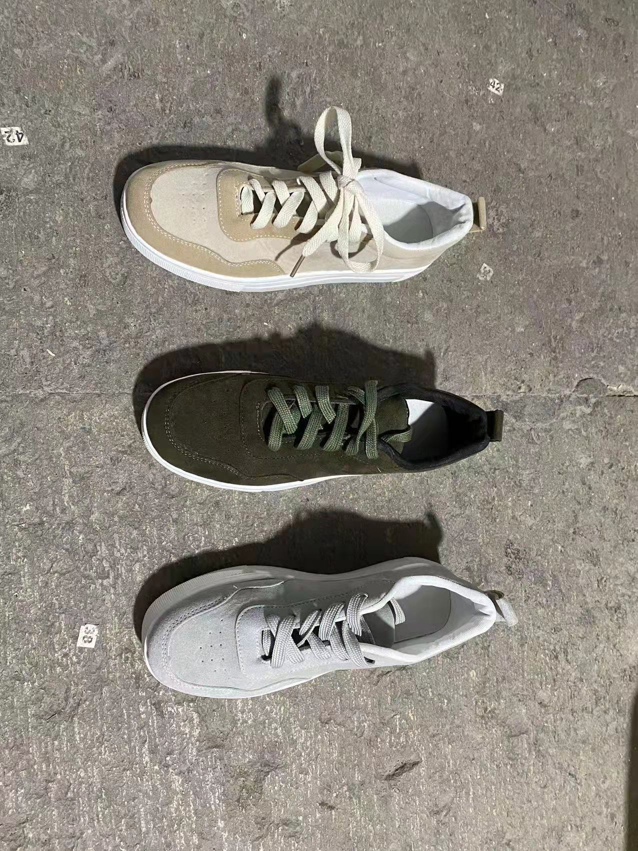 Women's Plus Size Casual Lace-up Sneakers