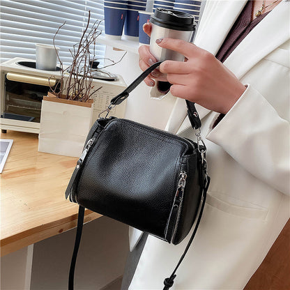 Fashion Personalized Handheld Crossbody Bag