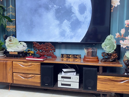 Luminous Electronic Clock With Perpetual Calendar