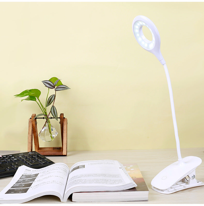 Ring clamp charging table lamp