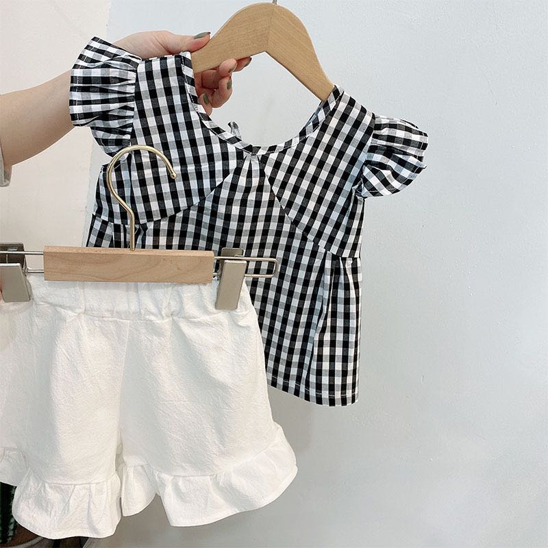 Girls black and white plaid t-shirt set