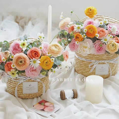 Hand-woven seaweed gift box with hand