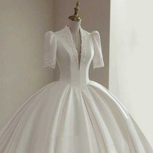 Simple And High-end Mid Sleeved V-neck Wedding Dress