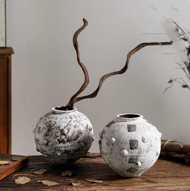 Vintage Ceramic Vase, Mid-ancient And Lonely Style Creative Distressed Ornaments