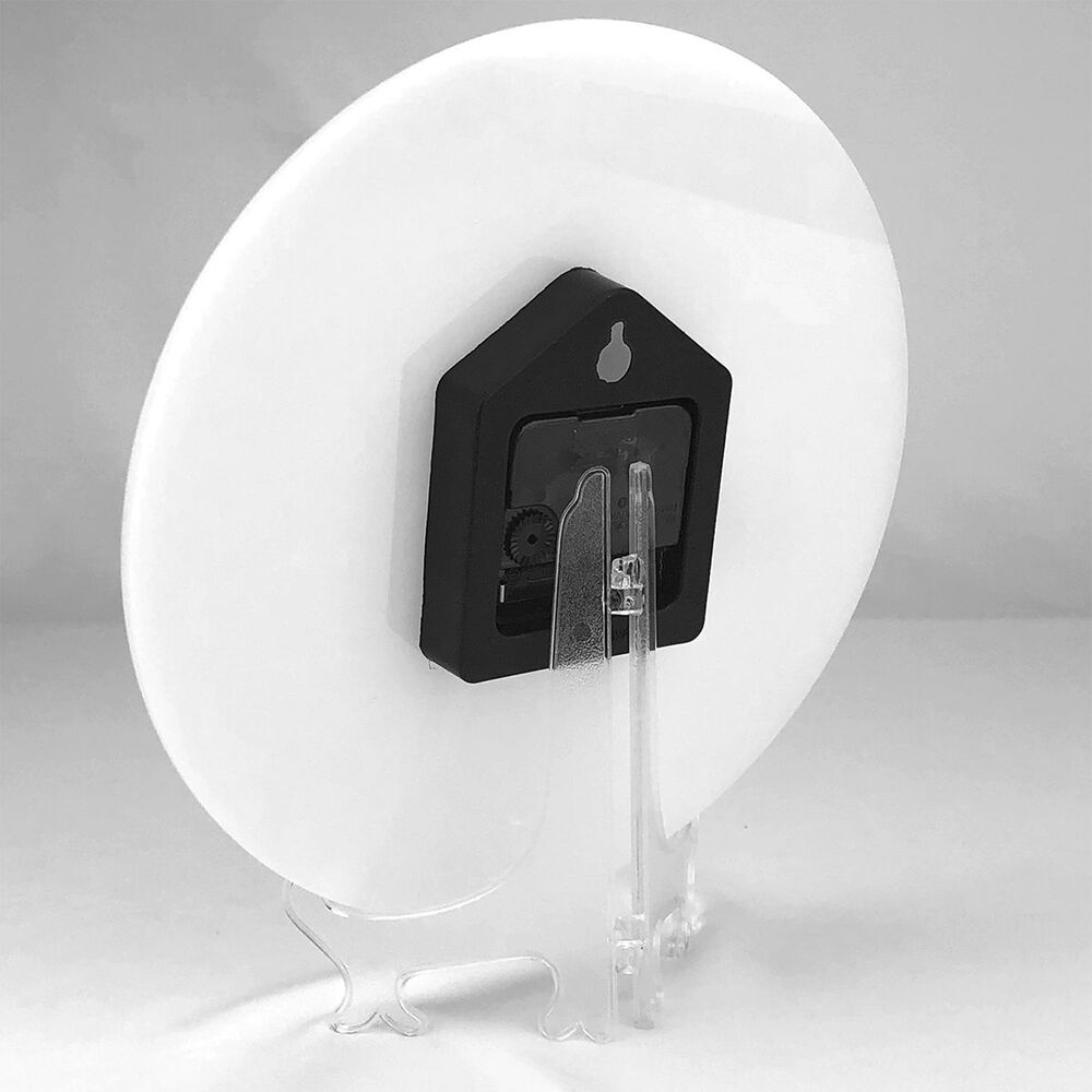 Silent Sweep Second Simple Fashion Round Wall Clock