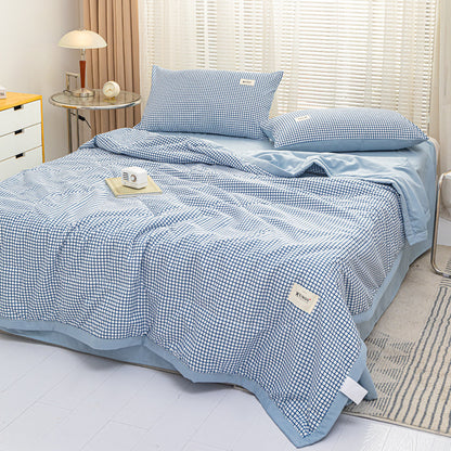 Machine Washable Printed Summer Quilt Four-piece Bedding Set