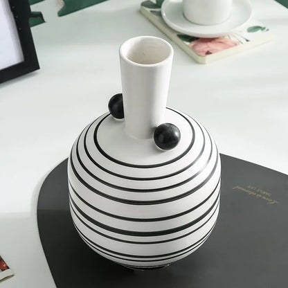 Simple Ceramic Vase Creative Hand-painted Black And White Striped Ornaments