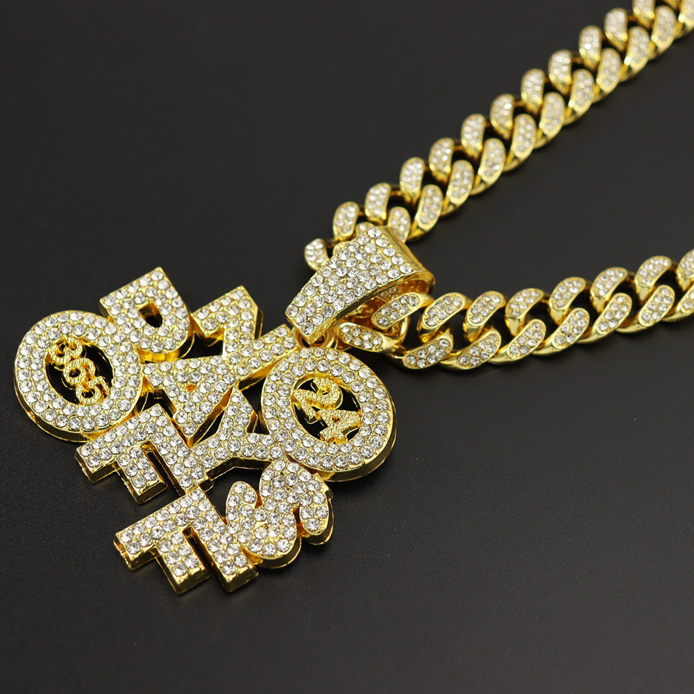 Men's And Women's Fashion Personalized Letters Alloy Pendant Necklace