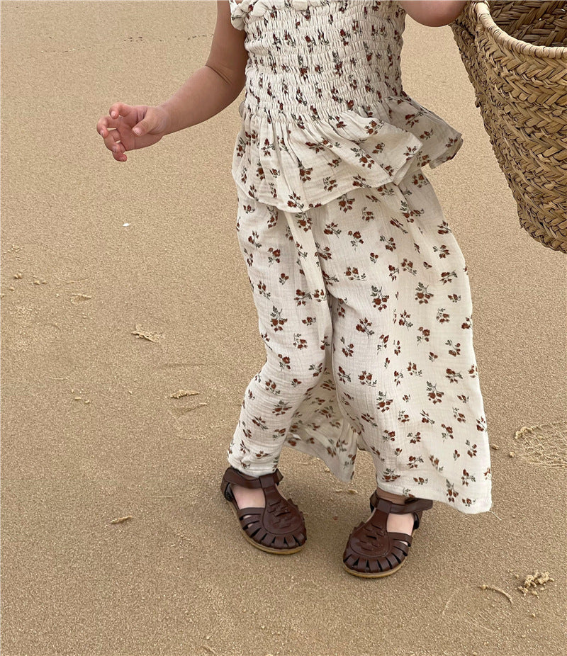 Fashion Personality Girl's Polka Dot Sling Suit
