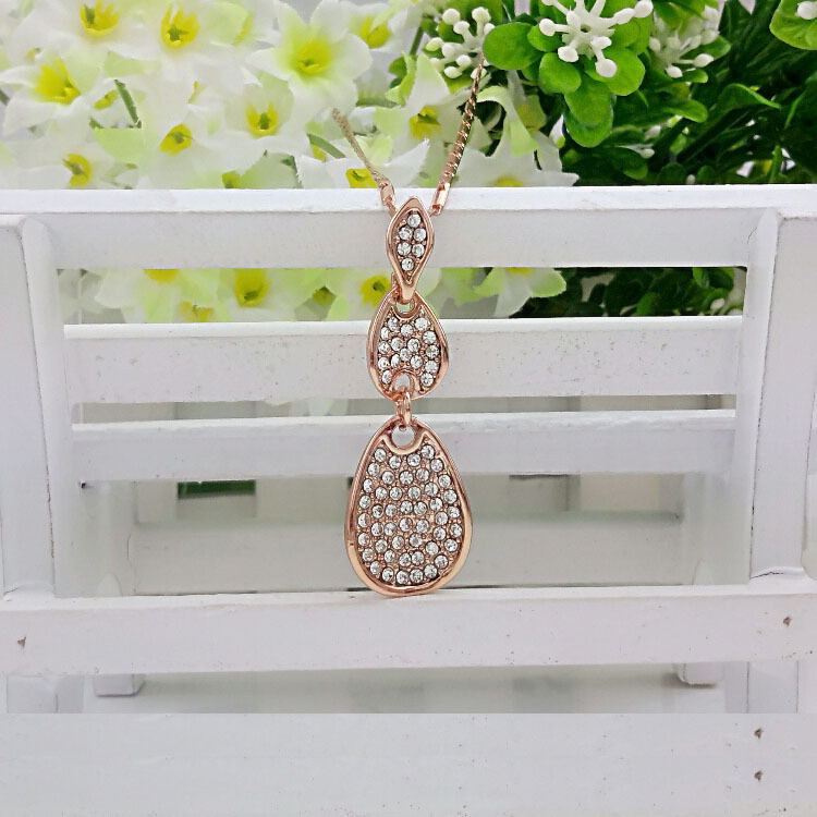 Popular accessories set