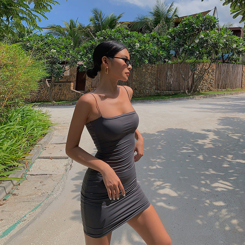 Homemade double-layer mirror out of the street, a single product sexy hot girl was thin, buttocks short skirt, ice silk flat neck suspender dress, female