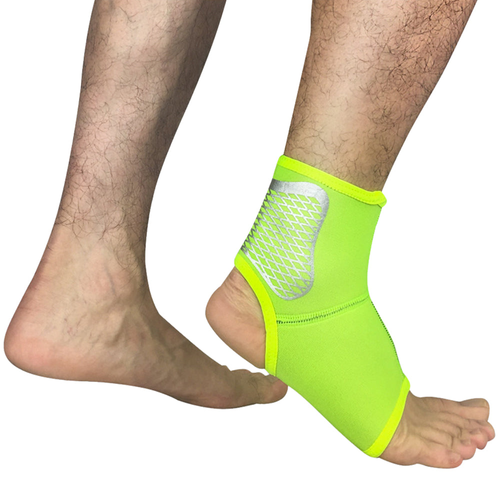 Outdoor basketball football anti-sprain ankle support