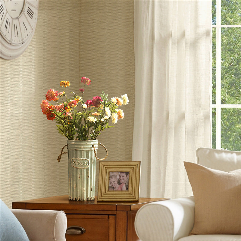 Making Old Living Room Table Vase Ornaments