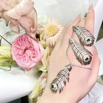 Weave Carved Gold Peacock Emerald Relief Feather Earrings