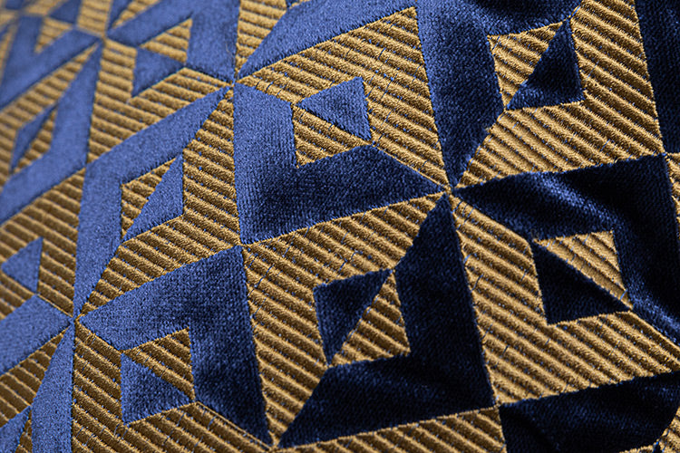 Geometric Jacquard Flannelette Sofa Cushion